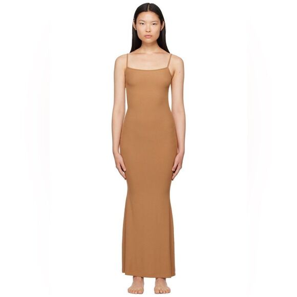 SKIMS NWT Long Slip Dress size 4X in the color camel - Picture 1 of 5